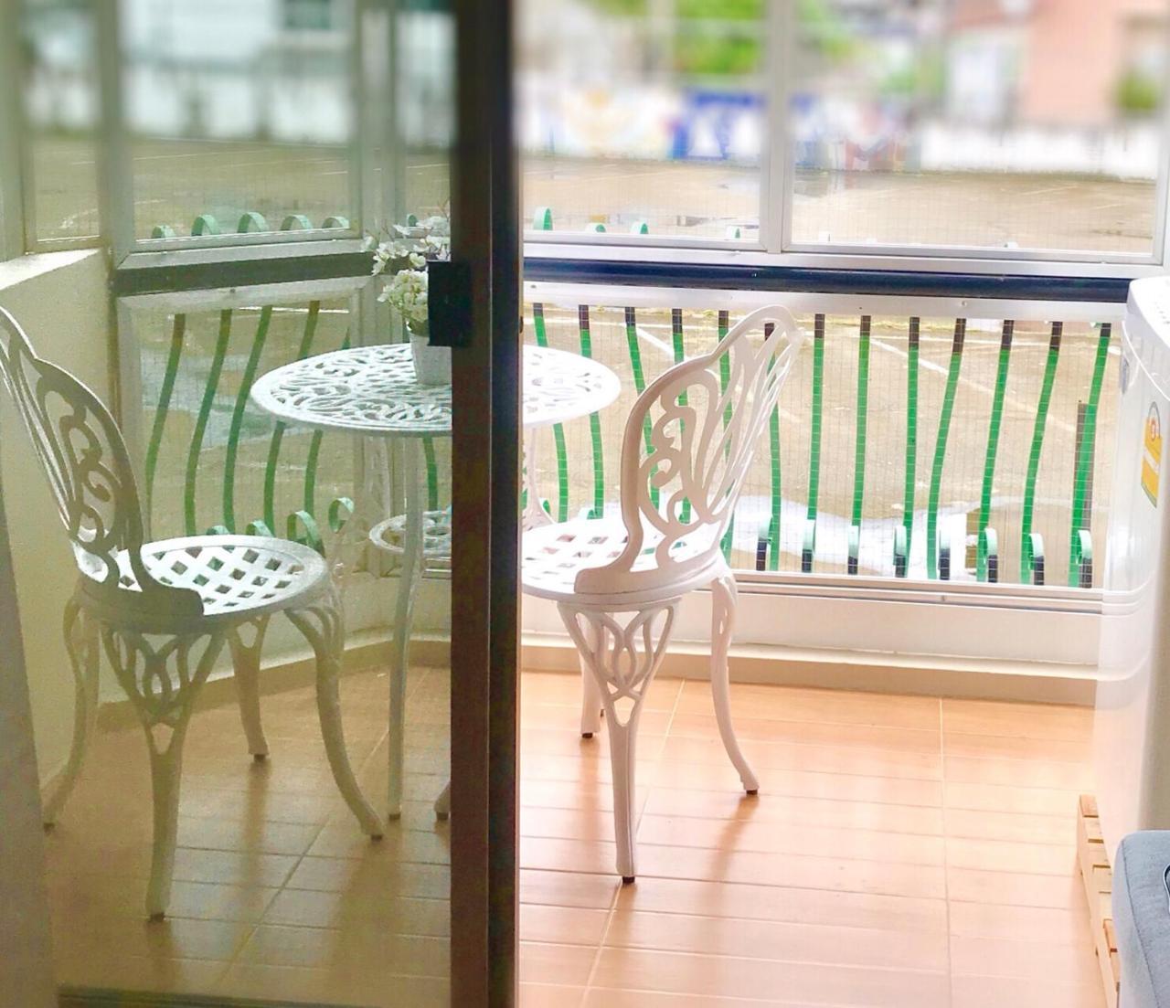 Cozy B At Nimman Studio Room In Condominium Chiang Mai Exterior foto